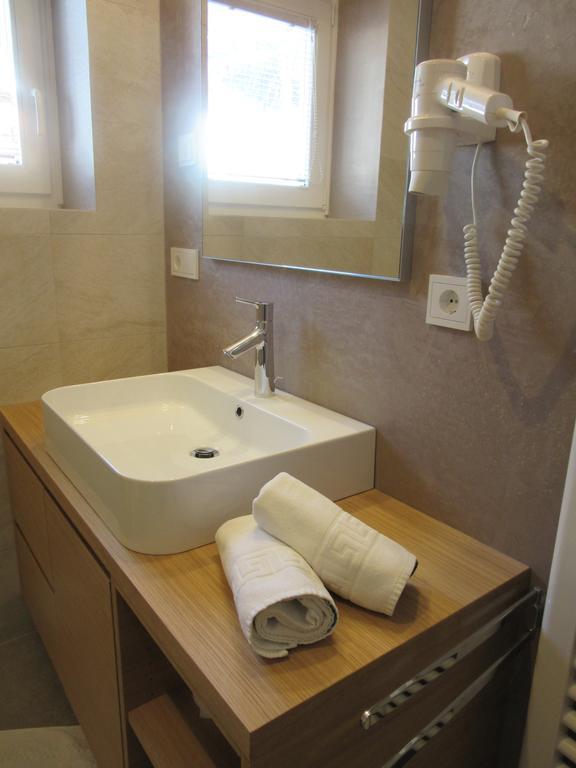 Appartements Haus Bachmann San Candido Eksteriør billede